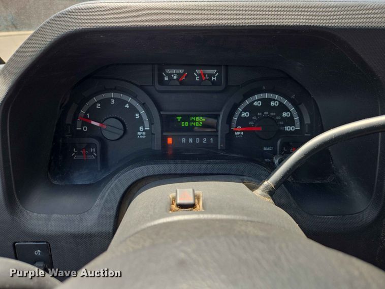image for item ER1671 2012 Ford E150 van