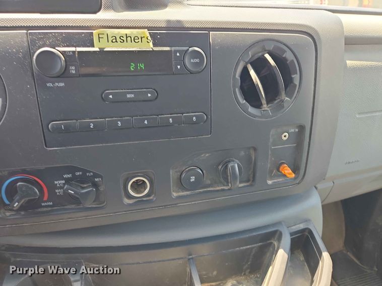 image for item ER1671 2012 Ford E150 van