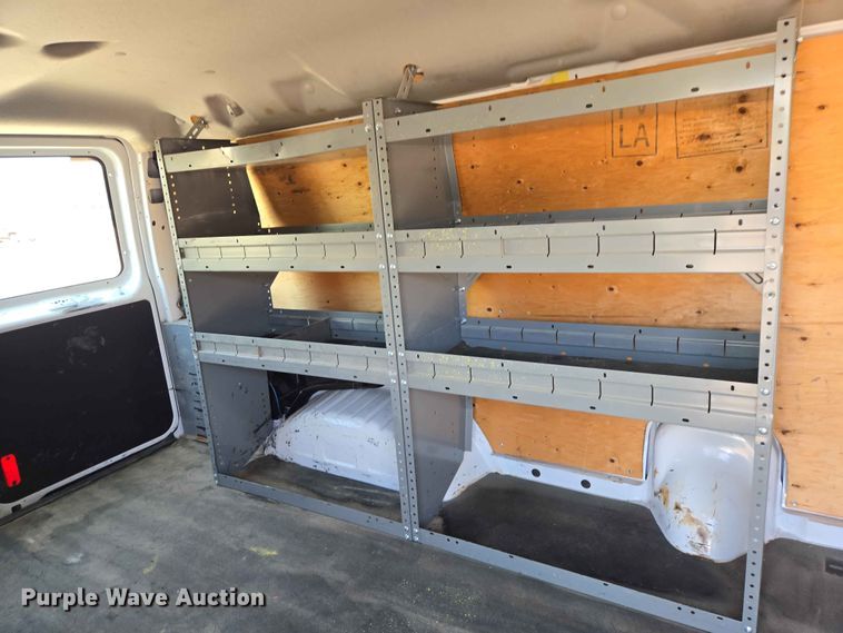 image for item ER1671 2012 Ford E150 van