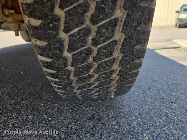 image for item ER1671 2012 Ford E150 van