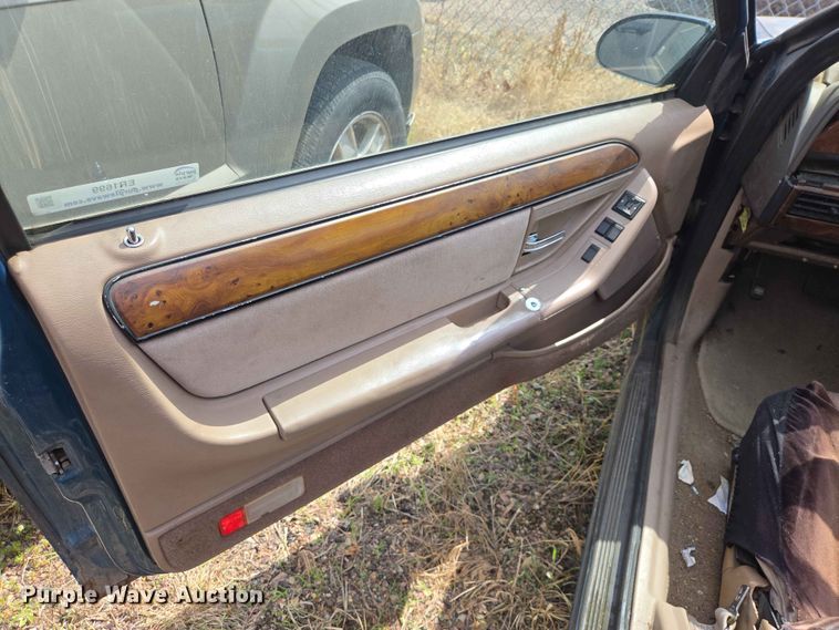 image for item ER1699 1992 Mercury Cougar 