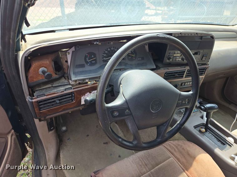image for item ER1699 1992 Mercury Cougar 
