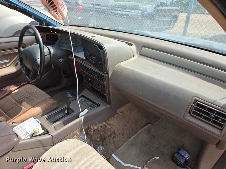 image for item ER1699 1992 Mercury Cougar 
