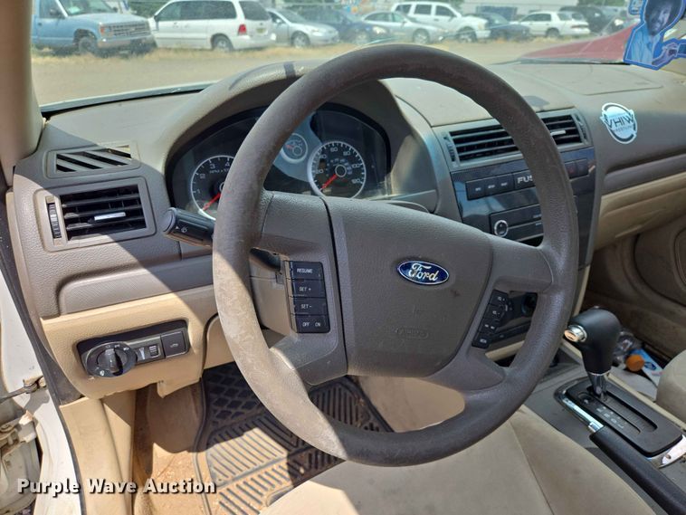image for item ER1702 2008 Ford Fusion 