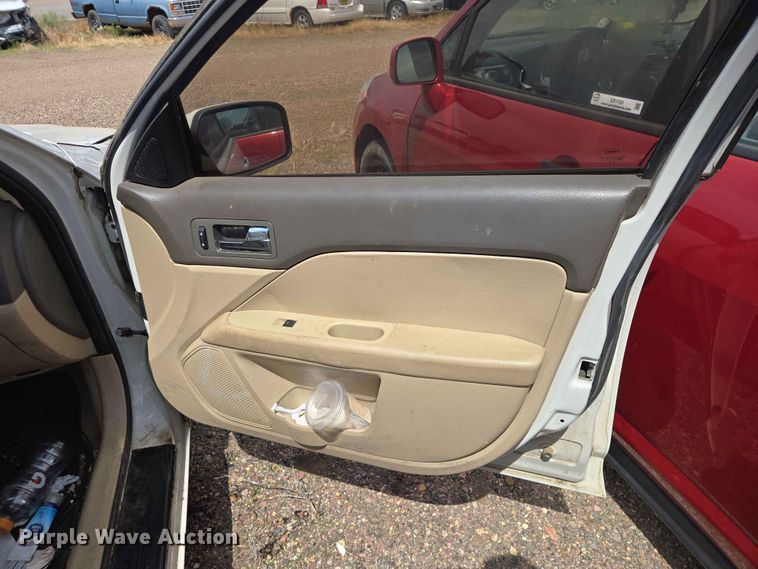 image for item ER1702 2008 Ford Fusion 