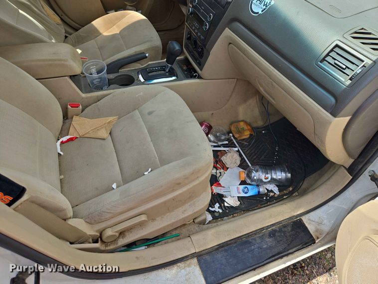 image for item ER1702 2008 Ford Fusion 