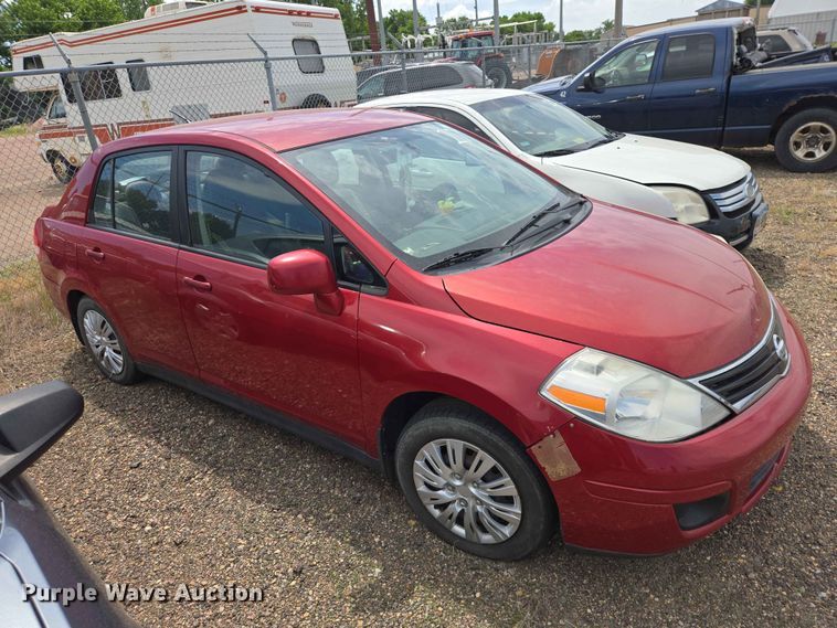 image for item ER1703 2010 Nissan Versa 