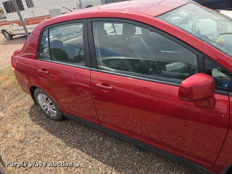 image for item ER1703 2010 Nissan Versa 