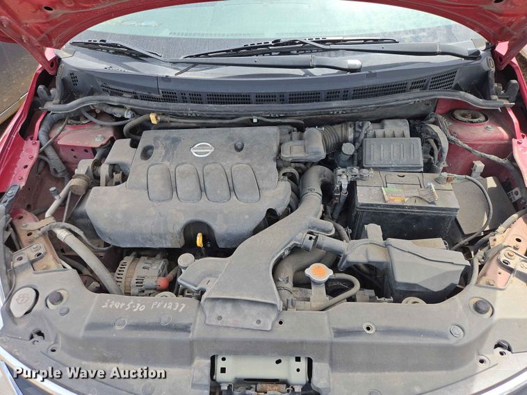 image for item ER1703 2010 Nissan Versa 