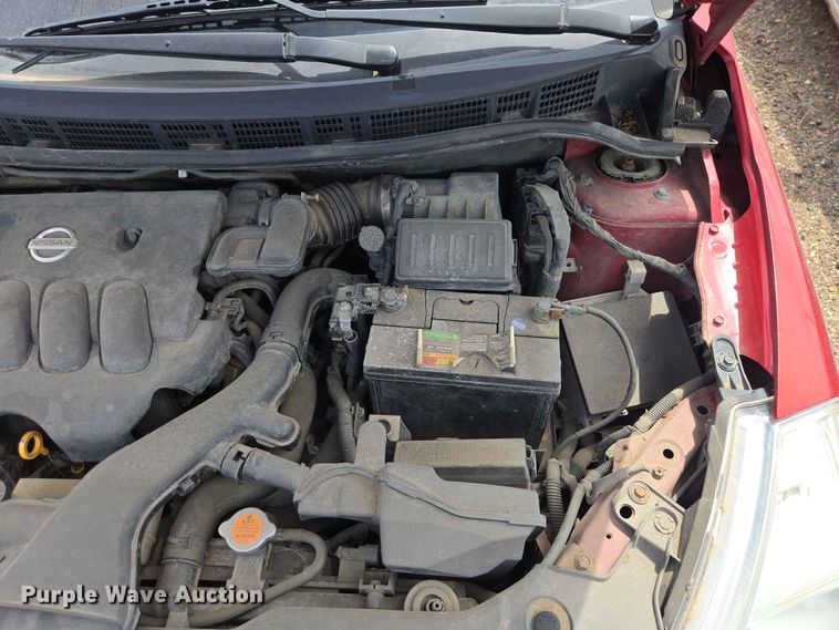 image for item ER1703 2010 Nissan Versa 