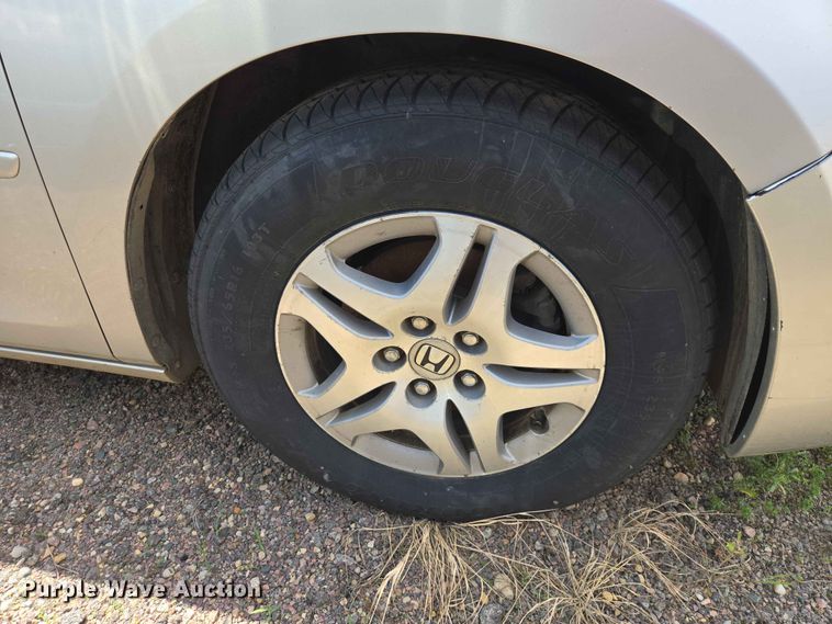 image for item ER1704 2005 Honda Odyssey van