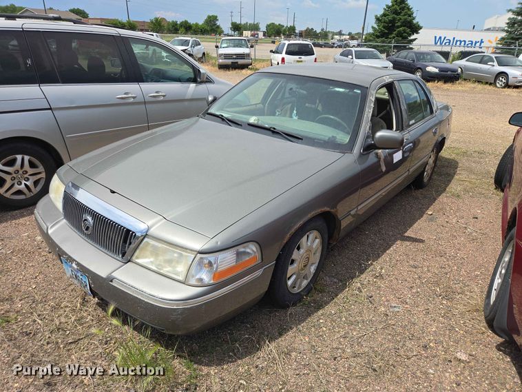2004 Mercury Grand Marquis 