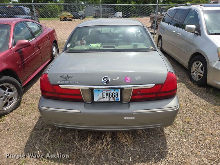 image for item ER1705 2004 Mercury Grand Marquis 