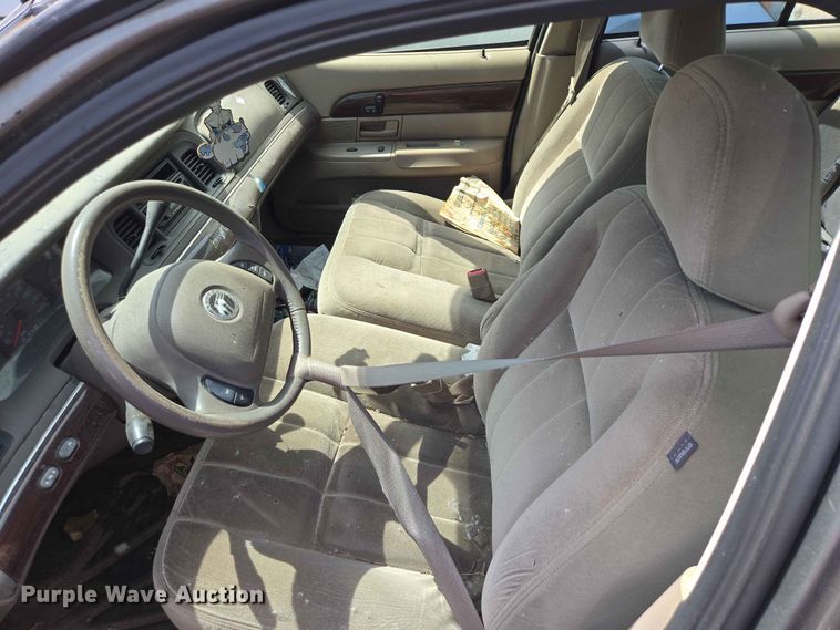 image for item ER1705 2004 Mercury Grand Marquis 