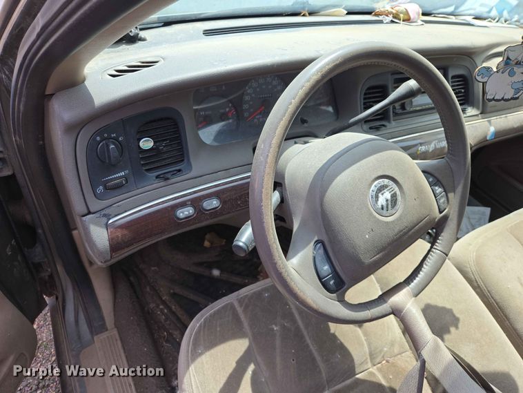 image for item ER1705 2004 Mercury Grand Marquis 
