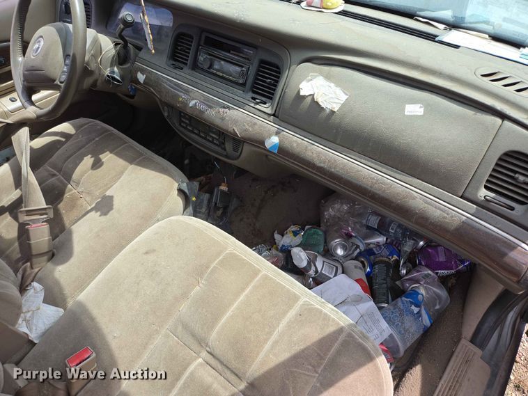 image for item ER1705 2004 Mercury Grand Marquis 
