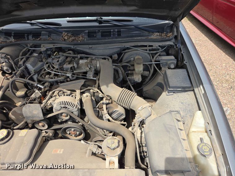 image for item ER1705 2004 Mercury Grand Marquis 