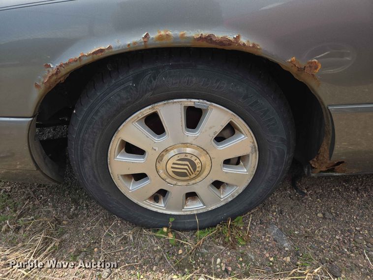 image for item ER1705 2004 Mercury Grand Marquis 