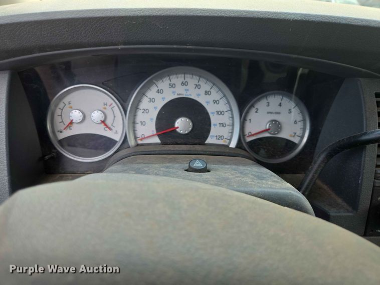 image for item ER1706 2005 Dodge Durango SUV