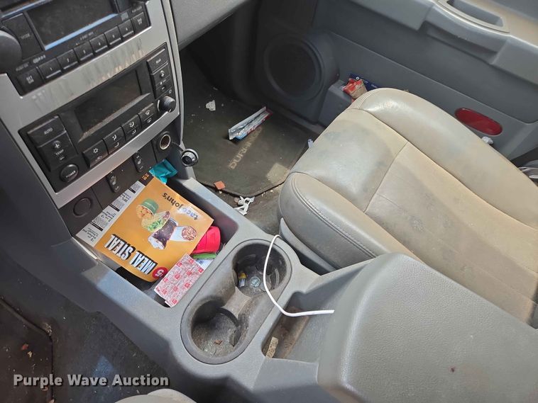 image for item ER1706 2005 Dodge Durango SUV