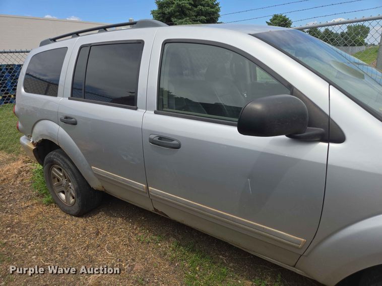 image for item ER1706 2005 Dodge Durango SUV
