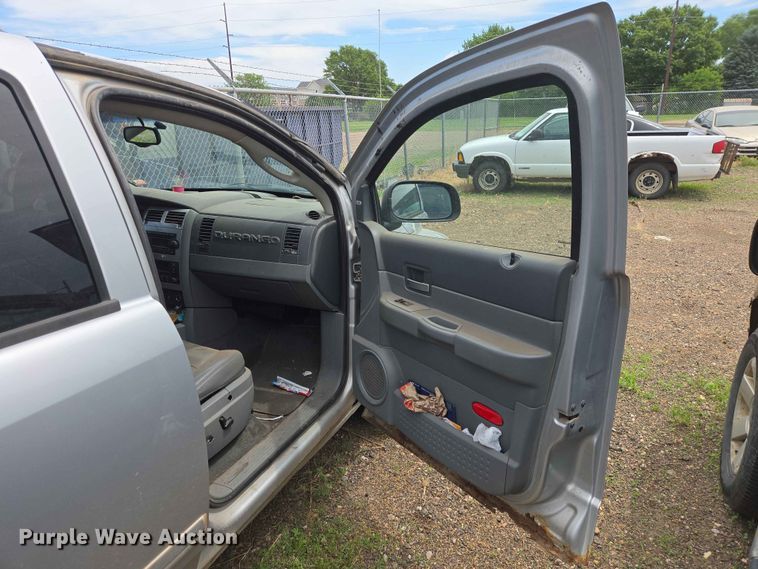 image for item ER1706 2005 Dodge Durango SUV