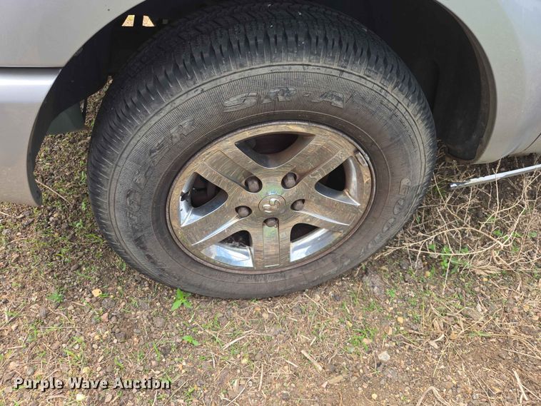 image for item ER1706 2005 Dodge Durango SUV