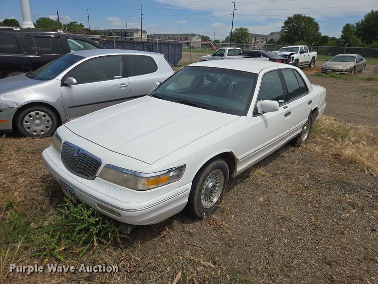 1997 Mercury Grand Marquis 