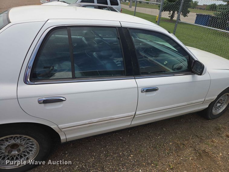 image for item ER1708 1997 Mercury Grand Marquis 