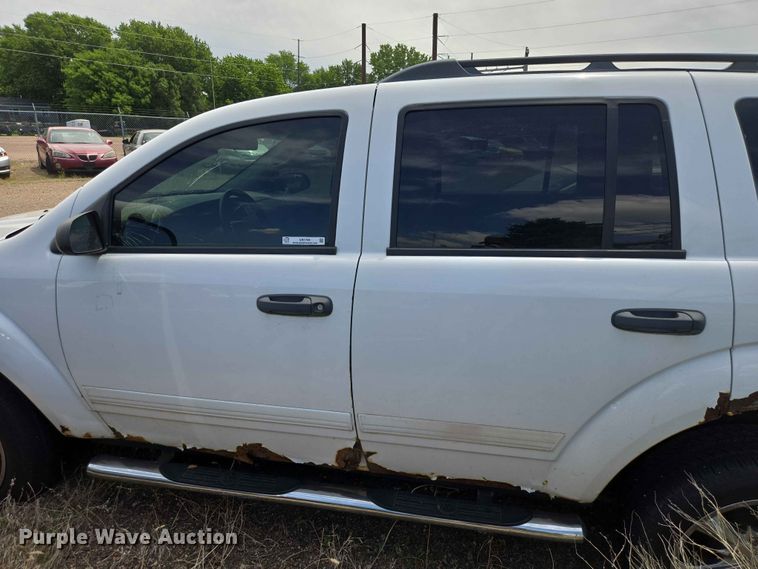 image for item ER1709 2004 Dodge Durango SUV