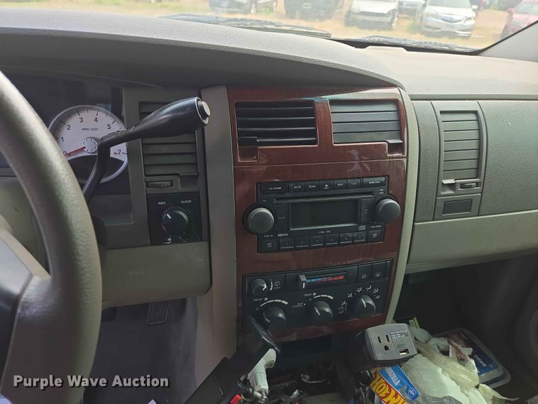 image for item ER1709 2004 Dodge Durango SUV
