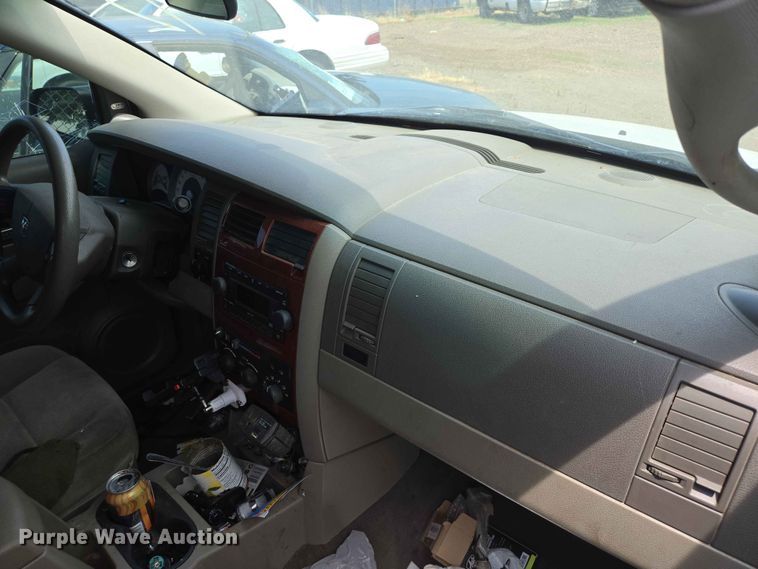image for item ER1709 2004 Dodge Durango SUV
