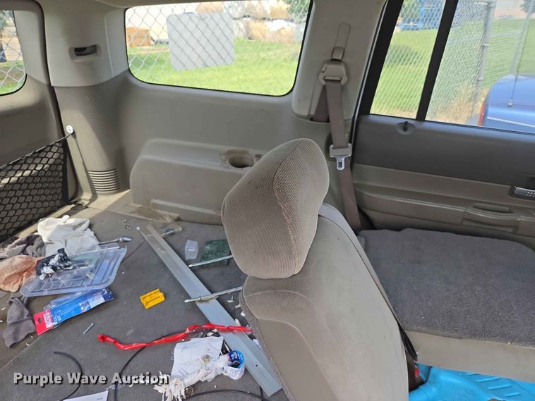 image for item ER1709 2004 Dodge Durango SUV