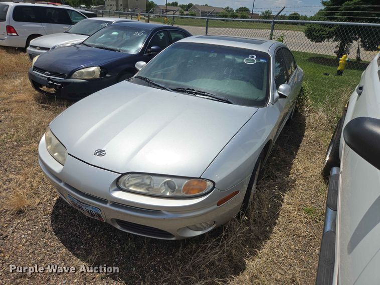 2001 Oldsmobile Aurora 