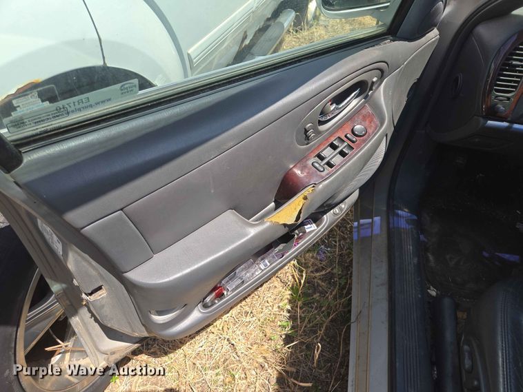 image for item ER1710 2001 Oldsmobile Aurora 