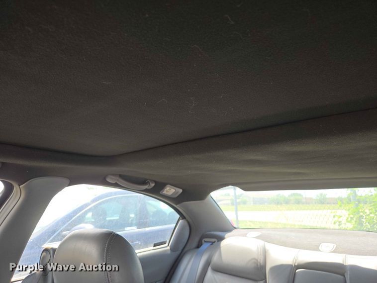 image for item ER1710 2001 Oldsmobile Aurora 