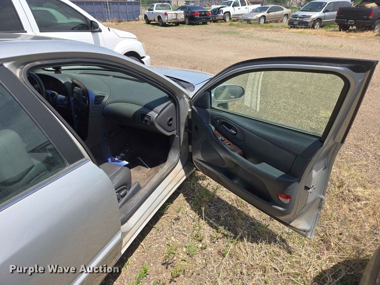 image for item ER1710 2001 Oldsmobile Aurora 