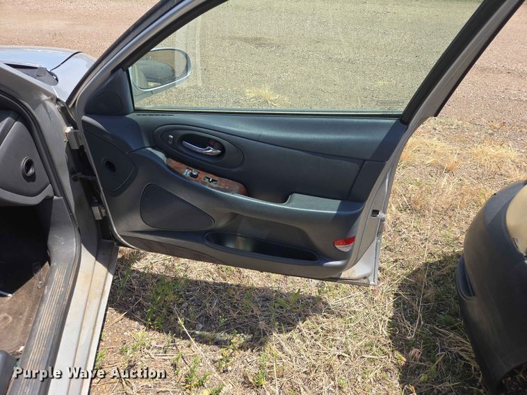 image for item ER1710 2001 Oldsmobile Aurora 