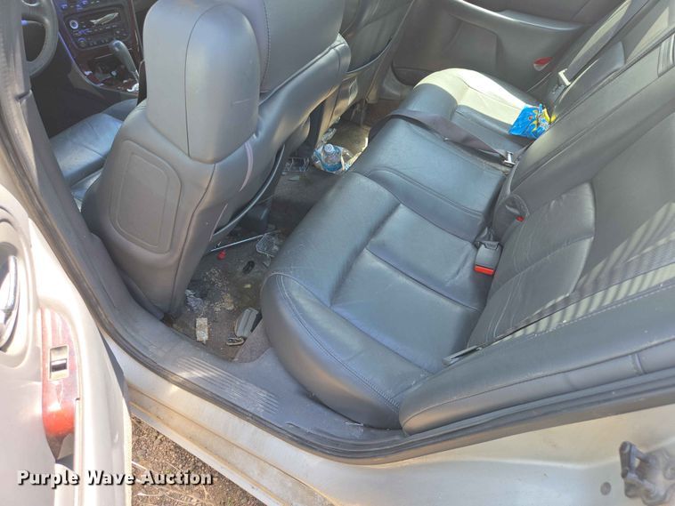 image for item ER1710 2001 Oldsmobile Aurora 