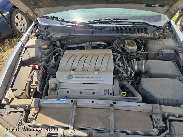image for item ER1710 2001 Oldsmobile Aurora 