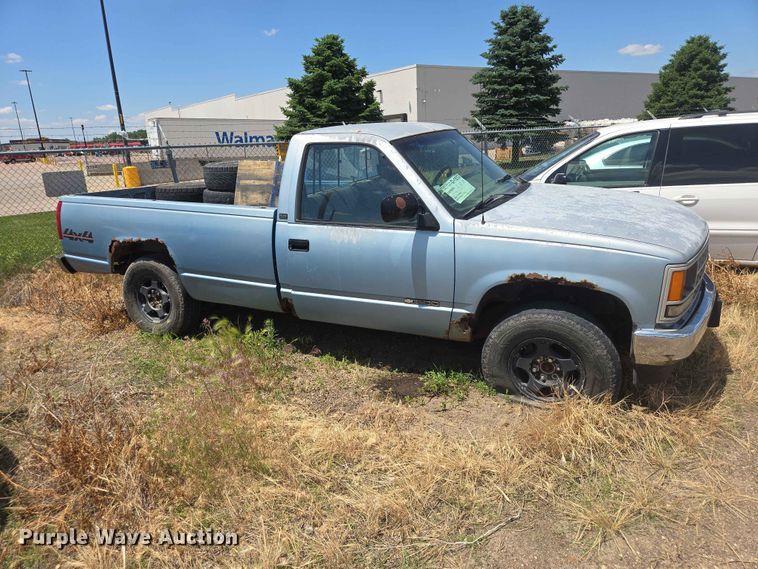 image for item ER1713 1991 Chevrolet K1500 pickup truck