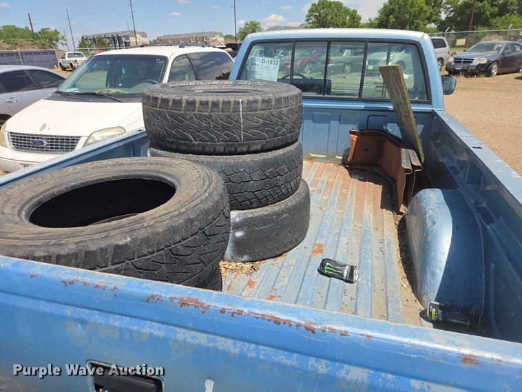 image for item ER1713 1991 Chevrolet K1500 pickup truck