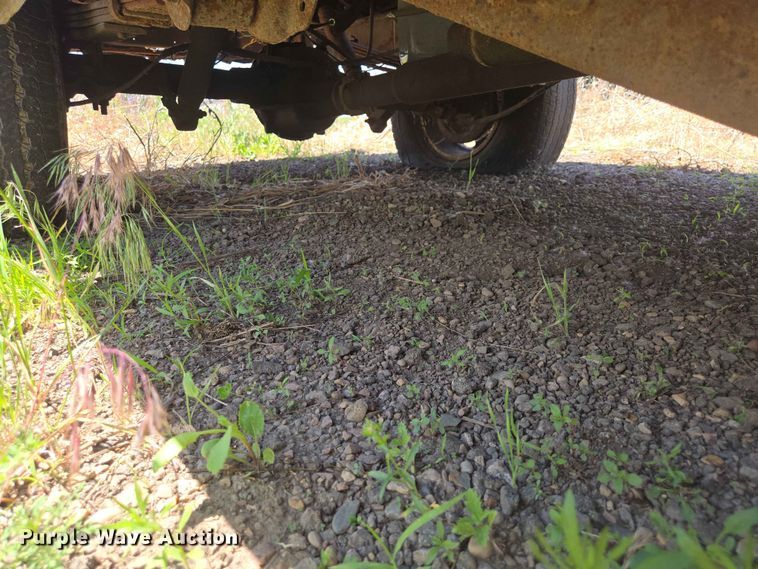 image for item ER1713 1991 Chevrolet K1500 pickup truck