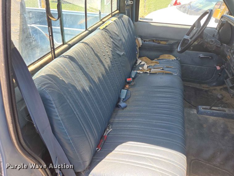 image for item ER1713 1991 Chevrolet K1500 pickup truck