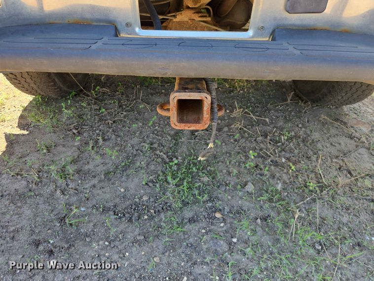 image for item ER1714 1999 Chevrolet Silverado 1500 Ext. Cab pickup truck
