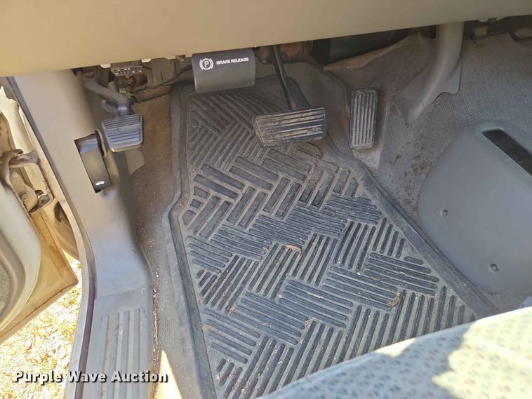 image for item ER1714 1999 Chevrolet Silverado 1500 Ext. Cab pickup truck