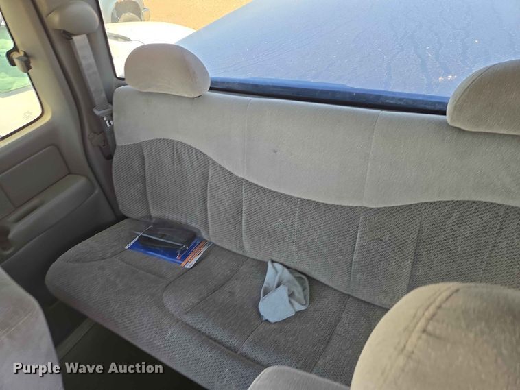 image for item ER1714 1999 Chevrolet Silverado 1500 Ext. Cab pickup truck