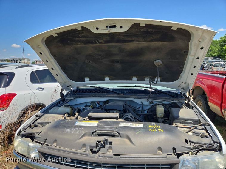 image for item ER1714 1999 Chevrolet Silverado 1500 Ext. Cab pickup truck