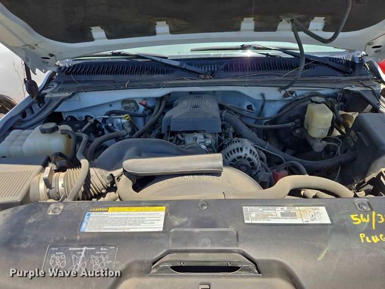 image for item ER1714 1999 Chevrolet Silverado 1500 Ext. Cab pickup truck