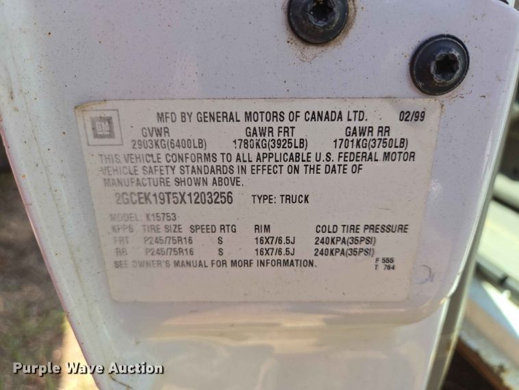 image for item ER1714 1999 Chevrolet Silverado 1500 Ext. Cab pickup truck